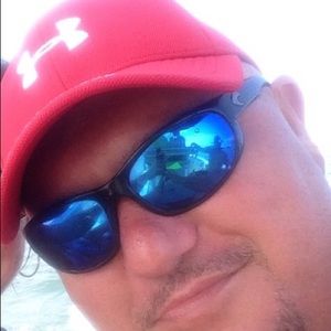 Meet your Posher, Hill